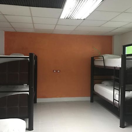 Hostel Mundo Maya 칸쿤 외부 사진