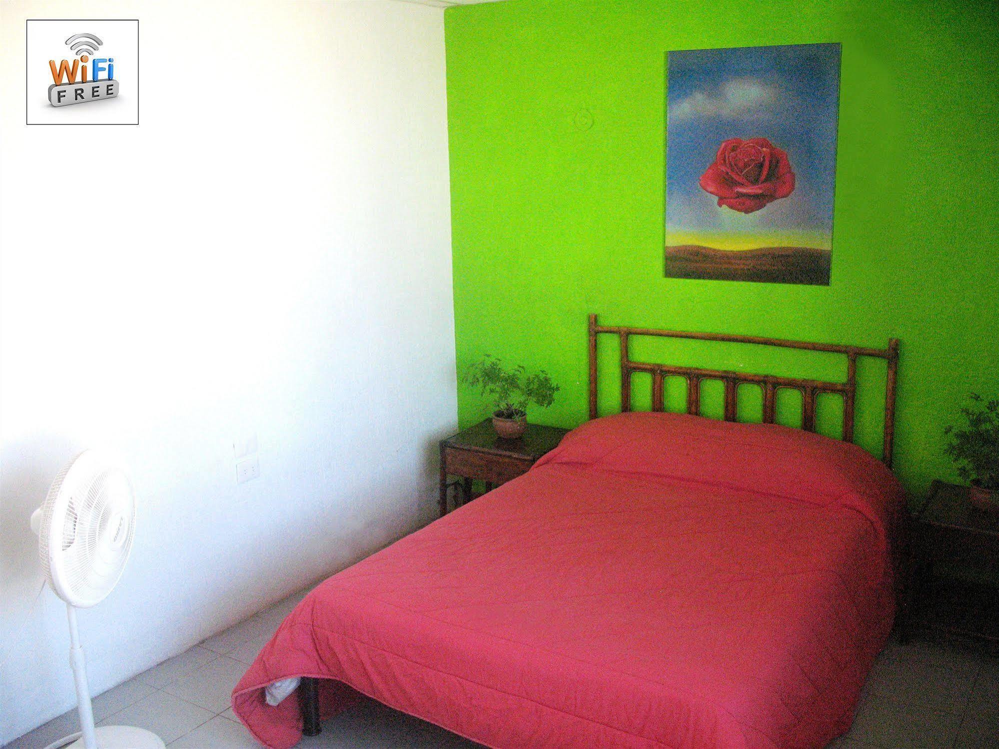 Hostel Mundo Maya 칸쿤 외부 사진