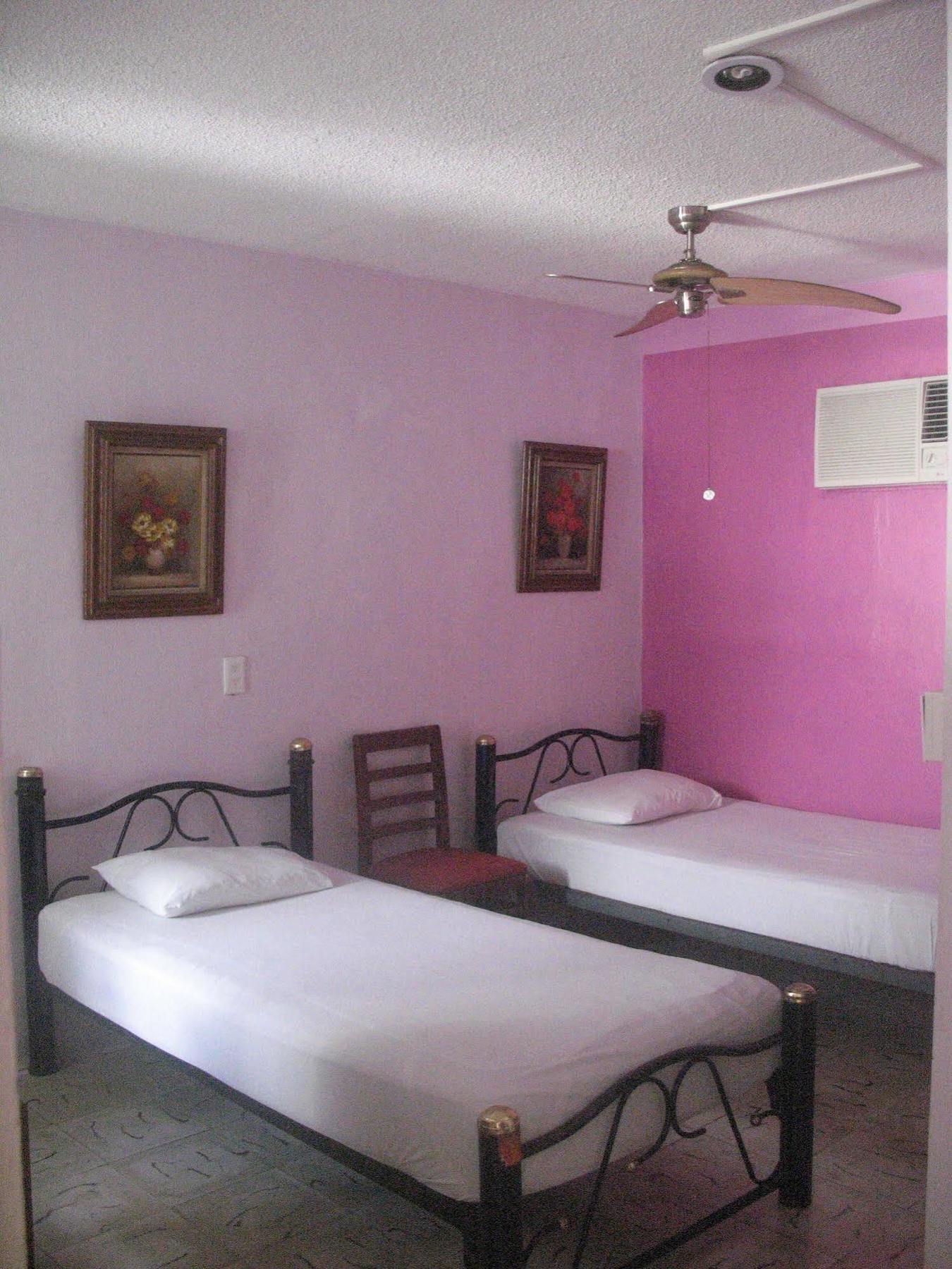 Hostel Mundo Maya 칸쿤 외부 사진