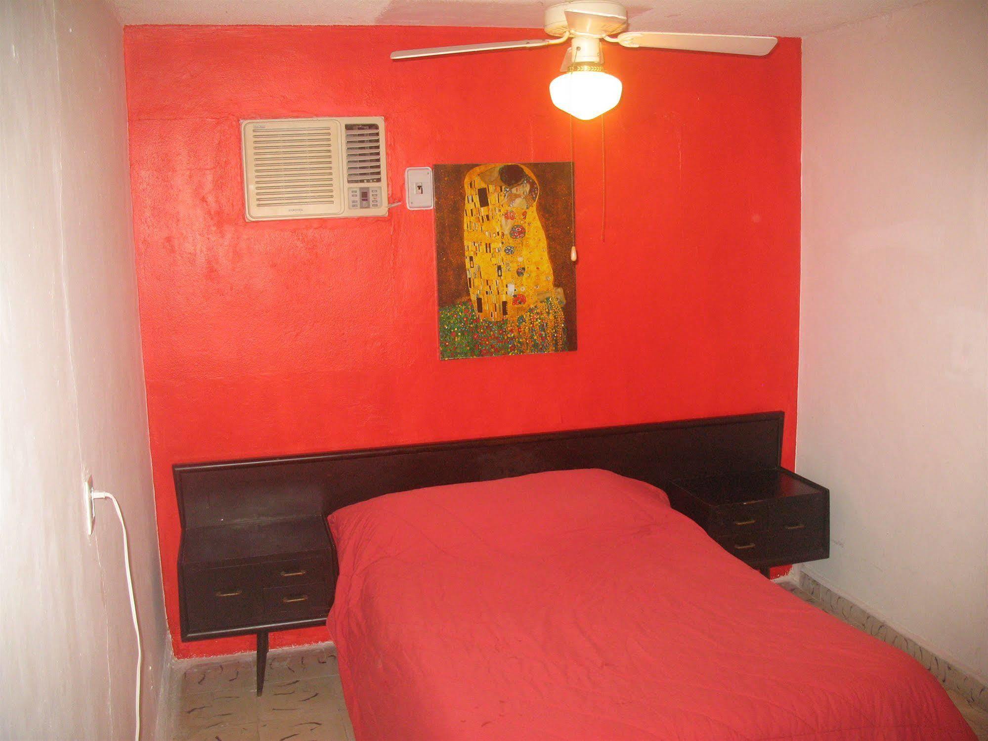 Hostel Mundo Maya 칸쿤 외부 사진