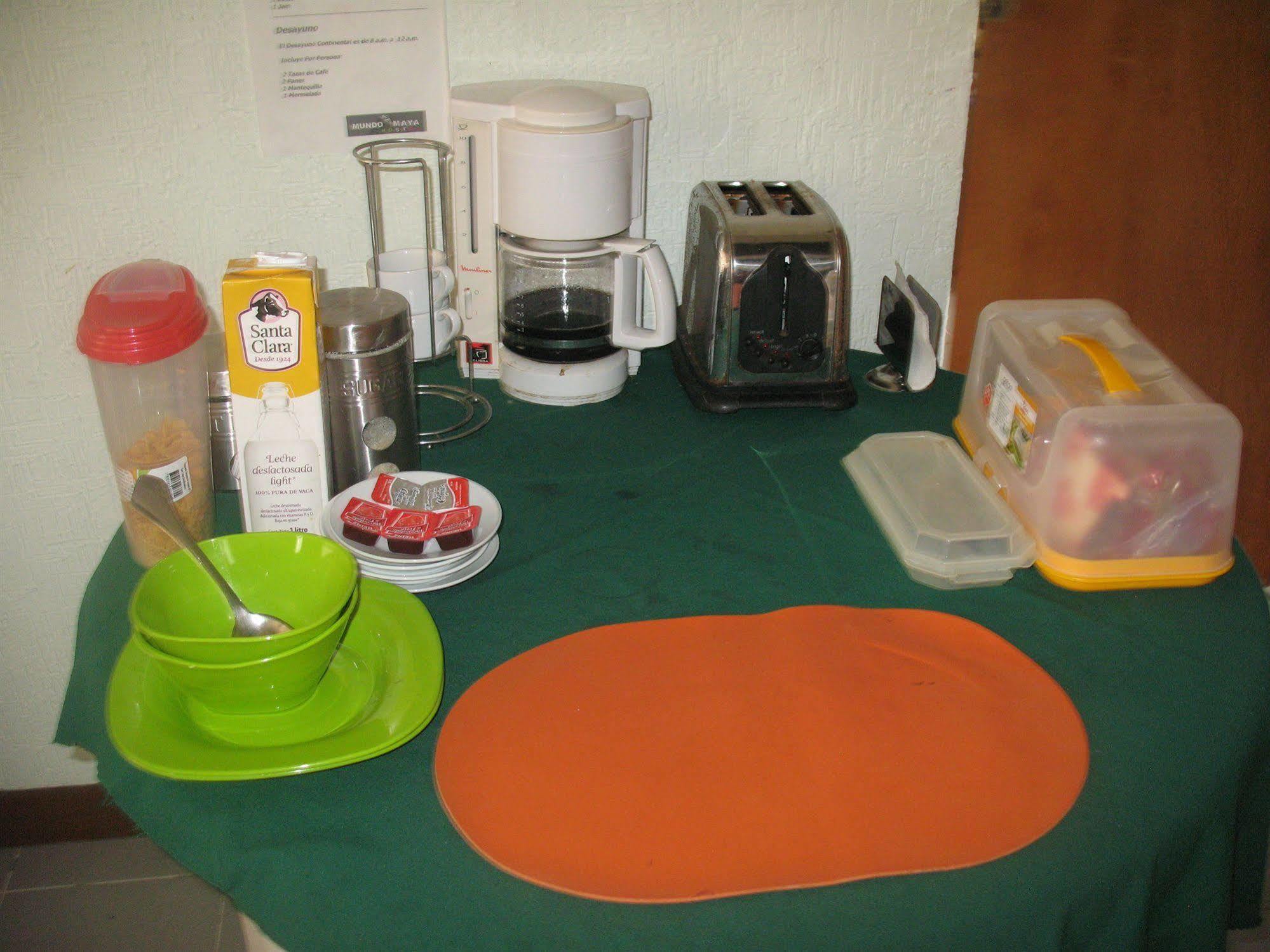 Hostel Mundo Maya 칸쿤 외부 사진
